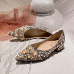 Pointed toe shoes for women - Image 3