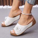 wedge heel flower slippers women's sandals beach shoes - Image 2