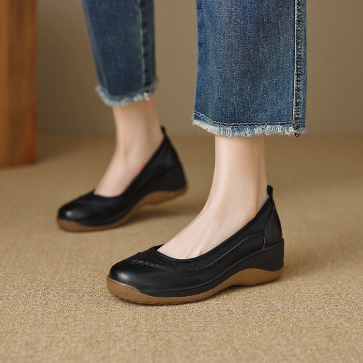 O1CN01Y3DOlk1JoOkncyAVQ_!!2217545641075-0-cib casual shallow mouth single shoes lazy shoes - Image 1