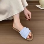 High-grade soft-soled flat flip flops for women - Image 3