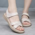women's shoes flat non-slip pregnant women beach shoes - Image 3