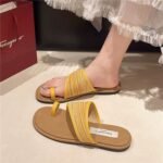 Korean version of flat-soled slippers for women - Image 3