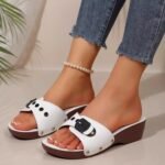 European and American foreign trade belt buckle one-line thick-soled slippers for women