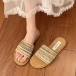 Bohemian flat-soled woven flip flops for women - Image 2