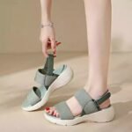 new summer soft-soled large-size beach shoes simple Velcro women's shoes - Image 4