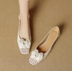 French commuter camellia side hollow thick heel closed toe Roman sandals for women - Image 4
