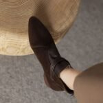 Suede pointed toe mid-heeled ankle boots for women 2025 - Image 4