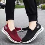 slip-on flat shoes for the elderly, non-slip soft soles, woven surface brand women's shoes - Image 7