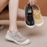 Women's Flying Weave Breathable German Training Shoes Fashion Casual Single Shoes Soft Sole Comfortable Mom Shoes - Image 2