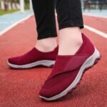 comfortable mother's shoes, breathable and non-stuffy women's shoes, Velcro mesh shoes