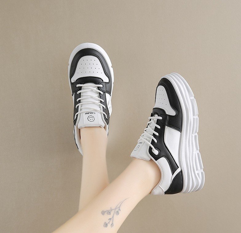 Screenshot 2025-11-13 220146 Fashionable Breathable Thick-Soled Student Korean Style Versatile Shoes - Image 1