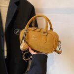 Retro-style frosted bowling bag for women,
