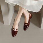 French Retro Soft Leather Thick Heel Camellia Toe Sandals Women's Summer New Low Heel All-match Hare Mary Jane Shoes - Image 7