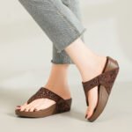 Rhinestone Flip-Flops for Women's Summer Outer Wear New Anti-Slip Flip-Flops Wedge-Heeled Thick-Soled High-Heeled Beach Shoes - Image 4