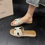 Flat Women's Outdoor H Slippers 2026 Summer New Trendy Chanel-Style Korean Version Internet Celebrity Ins Fashion Slide Sandals for Women - Image 9