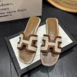 Flat Women's Outdoor H Slippers 2026 Summer New Trendy Chanel-Style Korean Version Internet Celebrity Ins Fashion Slide Sandals for Women - Image 6