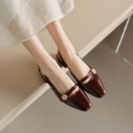 French Retro Soft Leather Thick Heel Camellia Toe Sandals Women's Summer New Low Heel All-match Hare Mary Jane Shoes - Image 4
