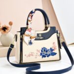 Mother's Day Gift Embroidered New Chinese Style Large-Capacity Handbag for Ladies, Elegant and High-End Crossbody Bag for Mothers - Image 5