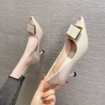 French High Heels, Elegant Soft Leather, Non-Abrasive, Stiletto Heel, Pointed Toe, Office Shoes, Square Buckle, Low Heel, Women's Single Shoes - Image 6