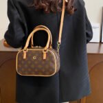 Early Autumn New Printed Boston Portable Elegant Women's Shoulder Crossbody Bag - Image 7