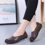 Mother's Suede Cowhide Beanie Shoes Women's Non-Slip Casual Flats Shoes - Image 3