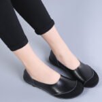 Mother's Suede Cowhide Beanie Shoes Women's Non-Slip Casual Flats Shoes - Image 2