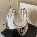 Cross-Border Women's High-End Versatile Bucket Bag 2026 New Model Wide Strap Shoulder Crossbody Bag Women's Handbag - Image 3