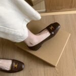 40 SIZE shallow mouth flat slip-on lazy shoes grandma shoes - Image 5