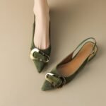 37-39 SIZE French Retro Metal Buckle Flats Shoes for Women 2026 Spring and Summer Baotou Sandals Pointed Toe Elegant Pumps