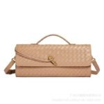 Cross-border Hot-selling Handmade Soft Leather Bagel Bag Horizontal Square Organ Bag Solid Color Foreign Trade Portable Crossbody Women's Bag - Image 13