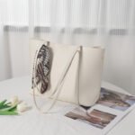 2026 Cross-Border Hot-Selling Solid Color Silk Scarf Tote Bag, Fashionable and Simple, Large Capacity, Light Luxury, Practical for Commuting, Single-Shoulder Women's Bag - Image 3