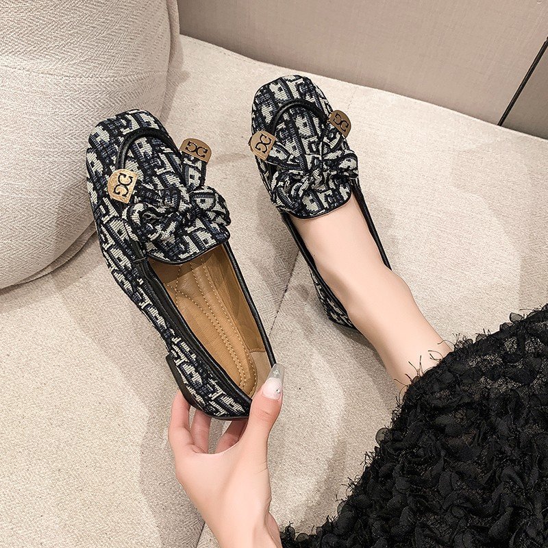 O1CN01lM3LJE1hkmOaf386C_!!2213303354316-0-cib 40 SIZE Internet Celebrity Versatile Square-Toe Soft-Soled Beanie Shoes for Women - Image 1
