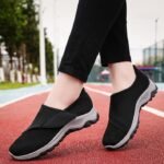 40-41 SIZE comfortable mother’s shoes, breathable and non-stuffy women’s shoes, Velcro mesh shoes