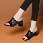 2026 Plus Size Women's Shoes Korean Style Fashion Mesh Breathable Open Toe Versatile Long Standing Comfort Chunky Heel Slip-on Women's Shoes