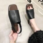 Women's cross-border sandals, new summer style, soft flat sole, retro fashion, versatile Korean style, genuine soft leather sandals, export. - Image 7